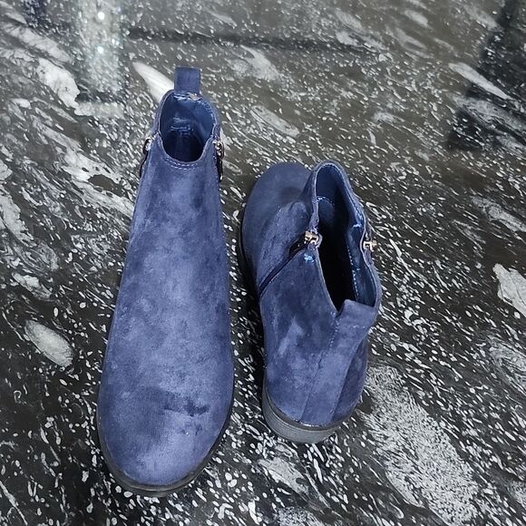 BRAND NEW SHOE LAND ELAINE ANKLE CHUNKY LOW HEELED ZIPPER BOOTS - Picture 4 of 14